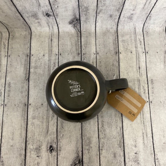 NEW! BEE KIND COFFEE MUG SOUP MUG- EMBOSSED LETTERING! - Picture 6 of 6